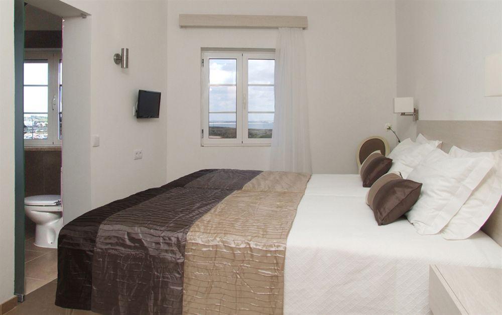 Hotel Mar Azul Lagos Exterior photo