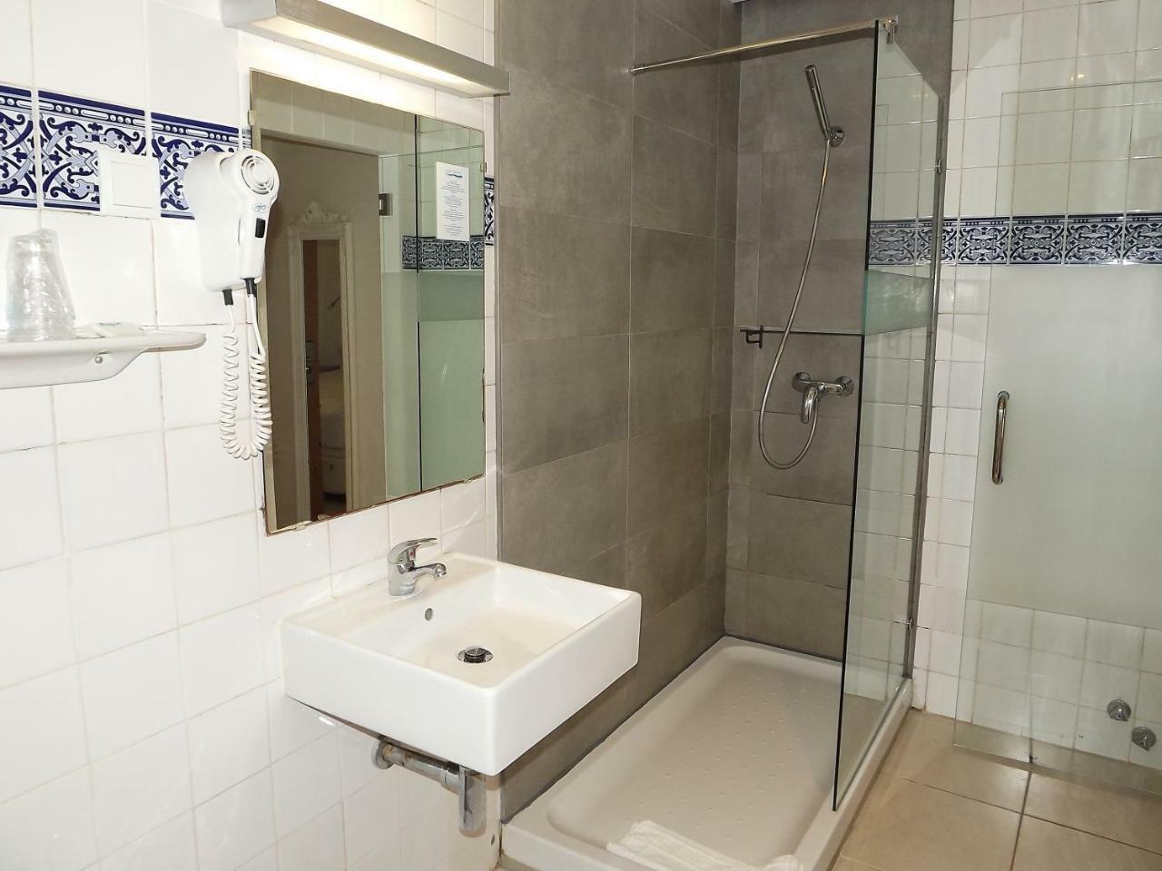 Hotel Mar Azul Lagos Exterior photo